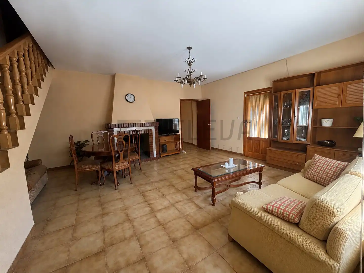 Sala d'estar de Casa o xalet en venda en La Roda