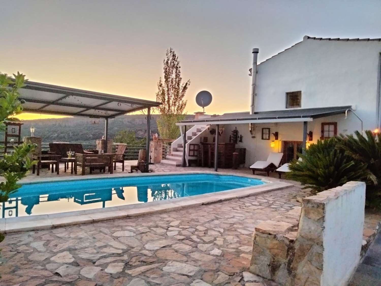 Country house for sale in N/A, Montefrío