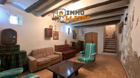 Foto 3 de Casa adosada en venta en Calle Santa Maria, Castelló de Farfanya, Lleida