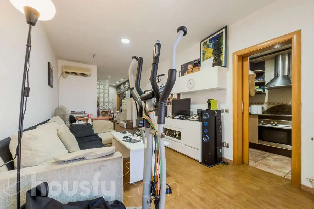 Living room of Flat for sale in El Prat de Llobregat  with Air Conditioner, Heating and Terrace