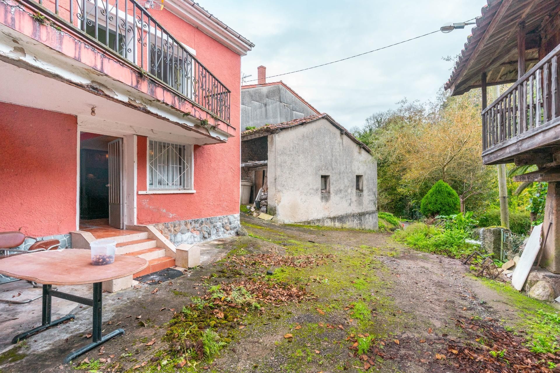 Exterior view of House or chalet for sale in Siero  with Private garden, Terrace and Furnished