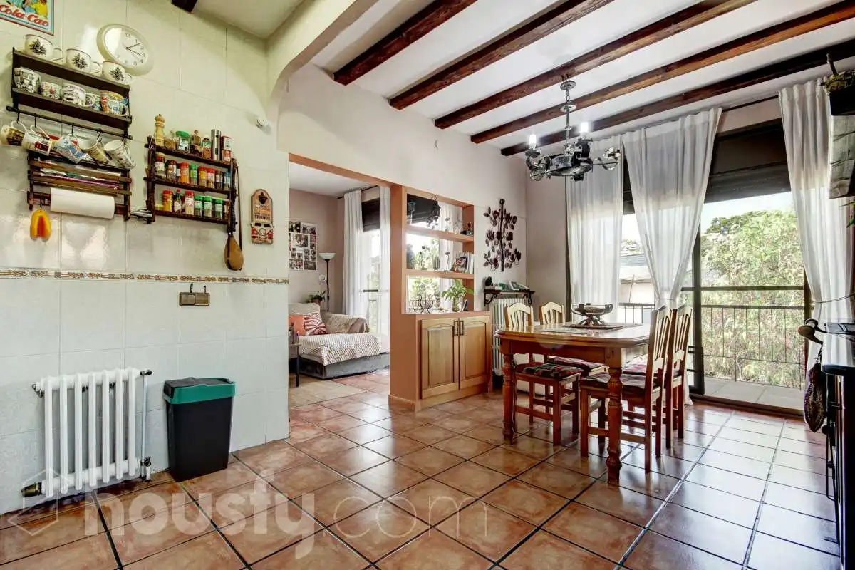 Casa con piscina en venta en Avinguda de Corbera ., imagen 12