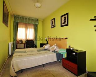 Bedroom of Flat for sale in Jaca  with Heating, Terrace and Balcony