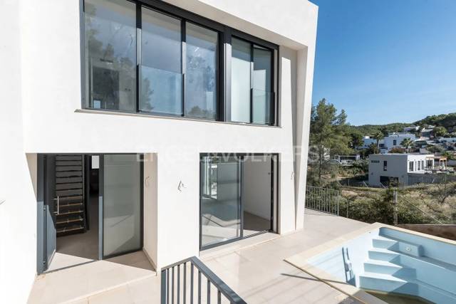 Casa-adosada en Venta en Mas Alba