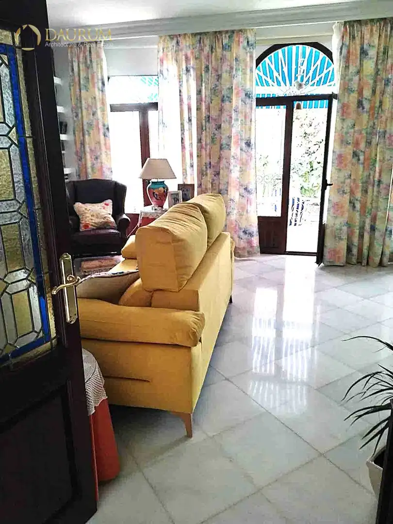 Living room of Houses for sale in Sevilla  with Air Conditioner, Heating and Terrace