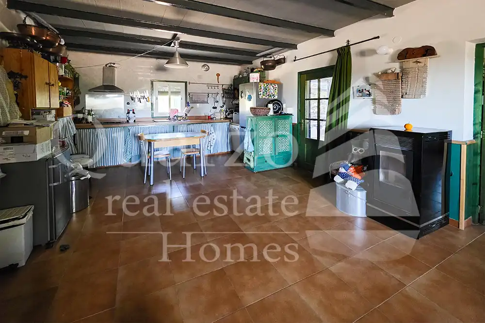 Cocina de Finca rústica en venta en Cáceres con Calefacción, Jardín privado y Trastero