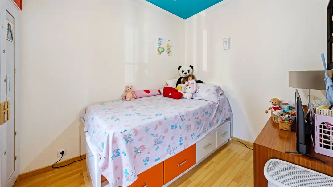 Schlafzimmer von Wohnung zum Verkauf in Madrid mit Klimaanlage, Heizung und Terrasse