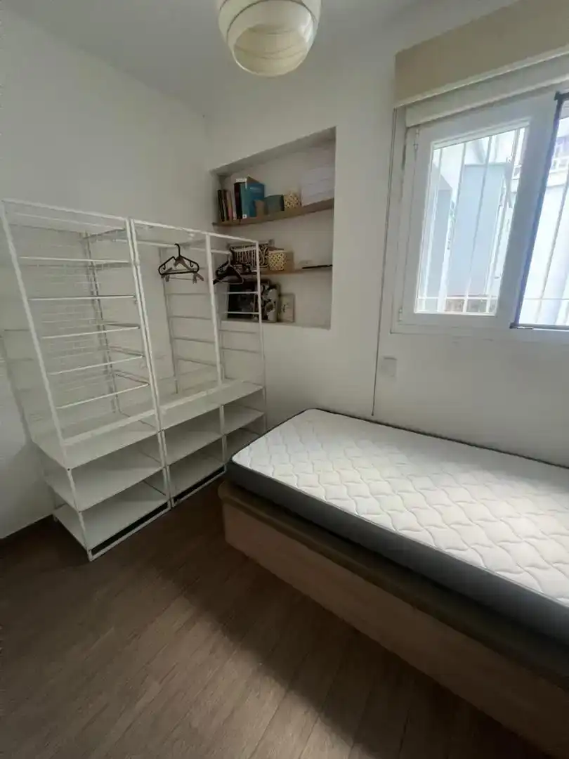 Schlafzimmer von Wohnung zur Miete in  Madrid Capital