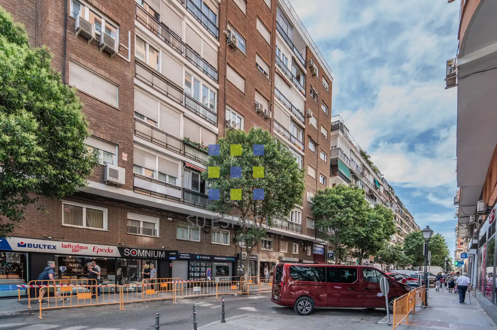 Außenansicht von Dachboden zum Verkauf in Madrid mit Klimaanlage, Heizung und Parkett