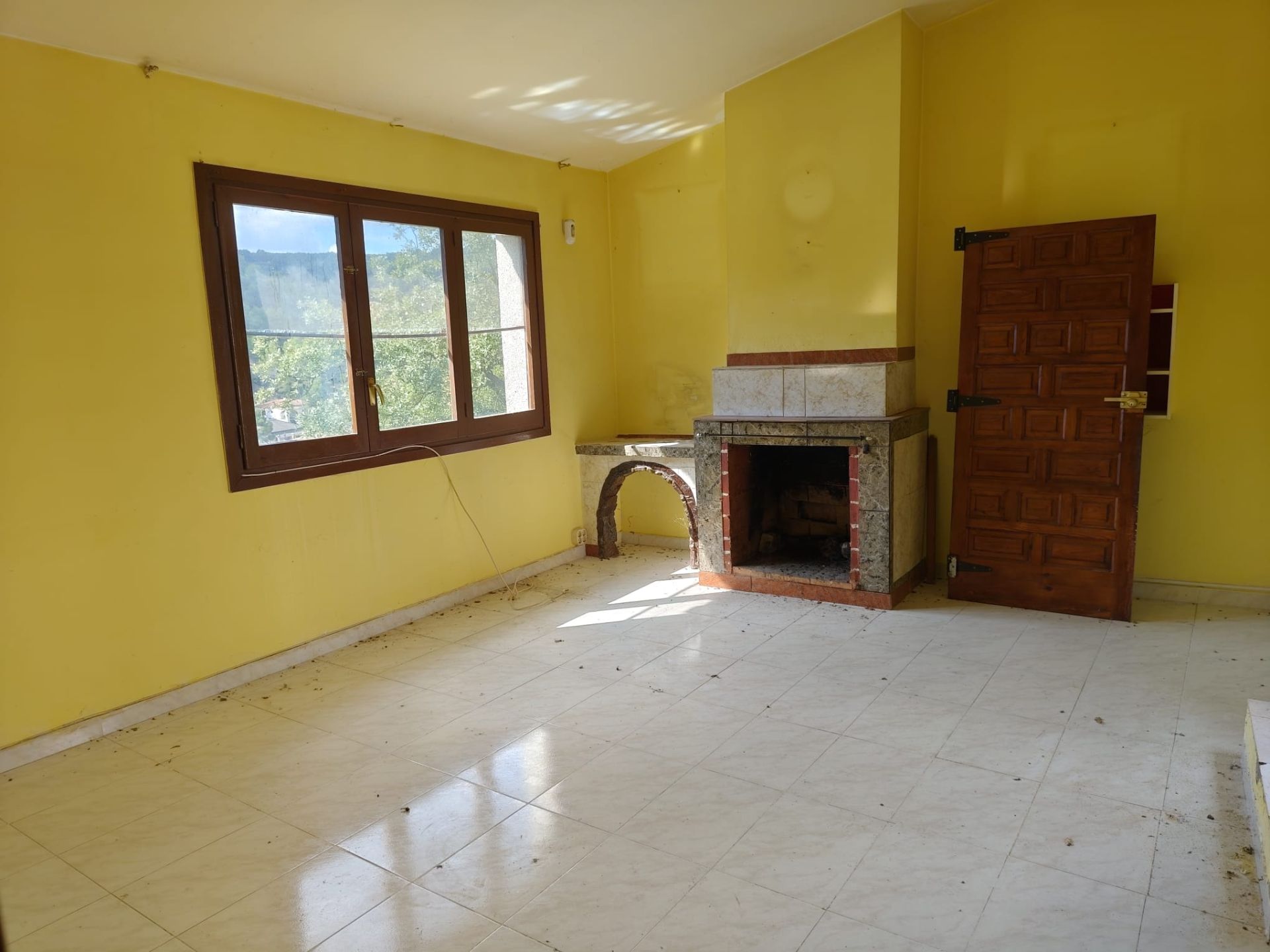 Living room of House or chalet for sale in Pontons  with Private garden, Terrace and Oven