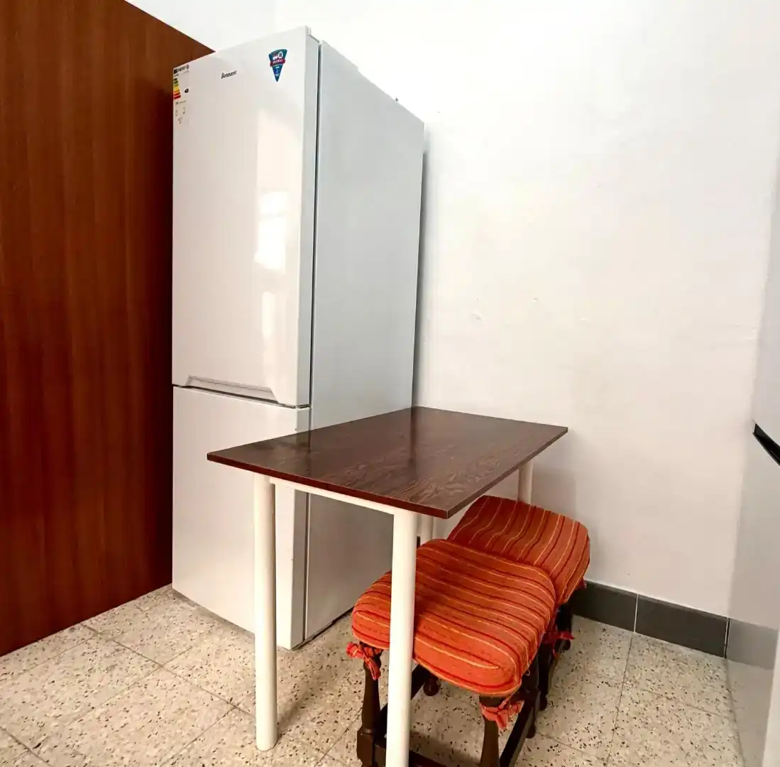 Cuina de Planta baixa de lloguer en Osuna amb Aire condicionat, Rentadora i Microones