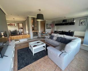 Living room of House or chalet to rent in Ourense Capital   with Terrace and Swimming Pool