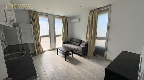 Foto 5 de Piso en venta en Avenida de la Constitución, La Espinilla - Parque Blanco, Coslada