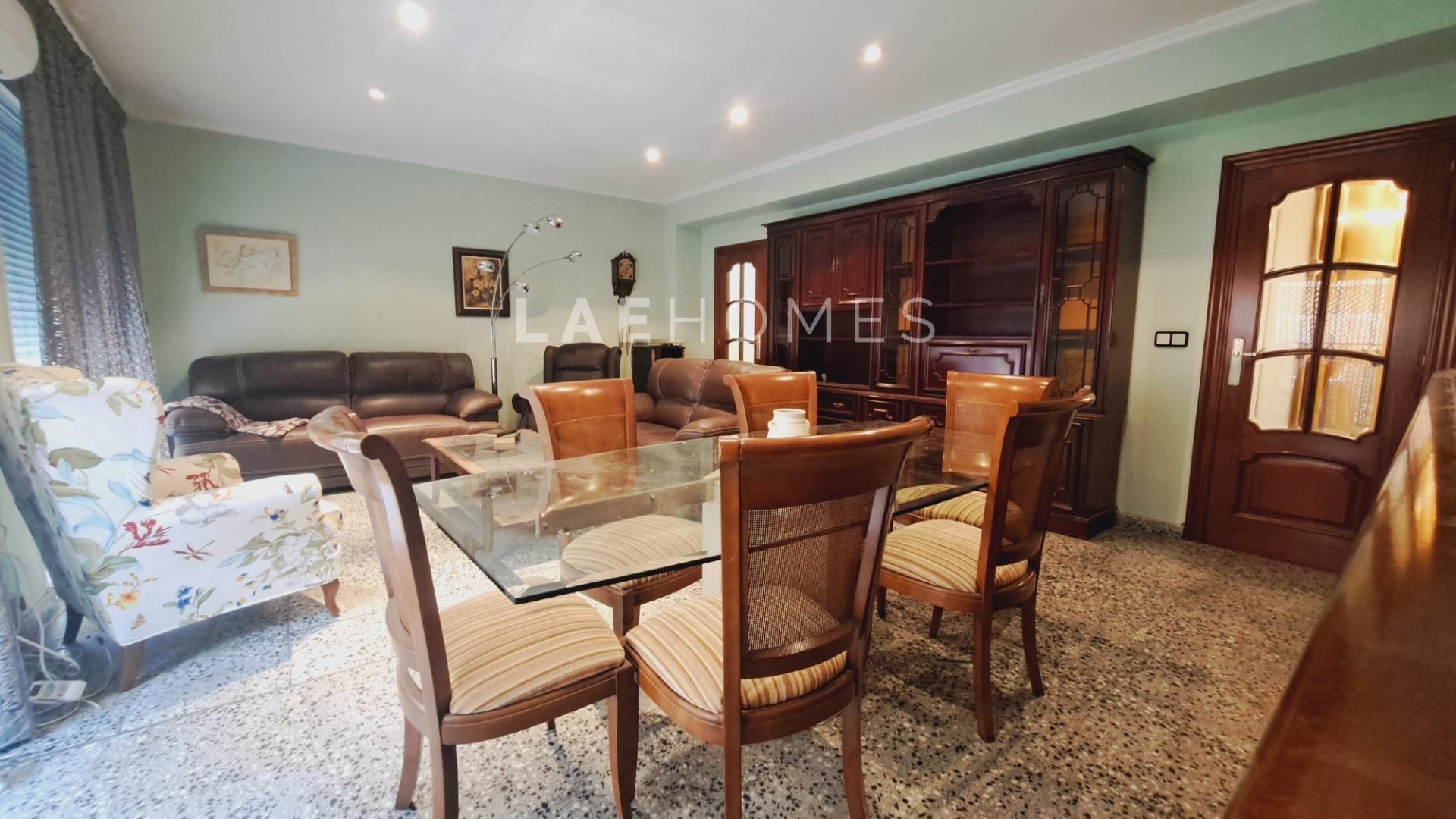 Menjador de Apartament en venda en Alicante / Alacant amb Terrassa