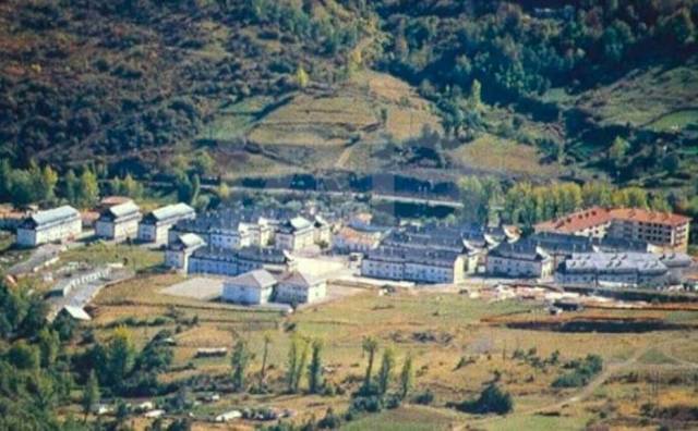 Piso en Venta en  Calle Cojal 7, 7 en Sabero