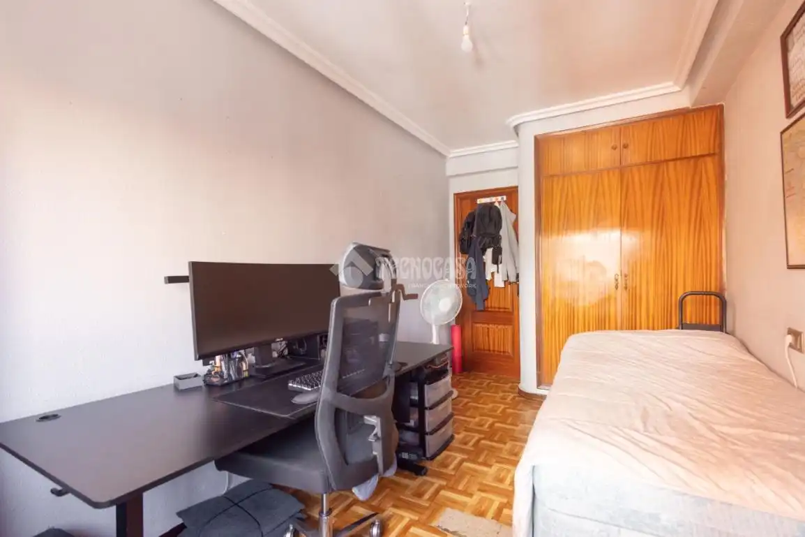 Habitación de Piso en venta en Salamanca con Calefacción y Terraza