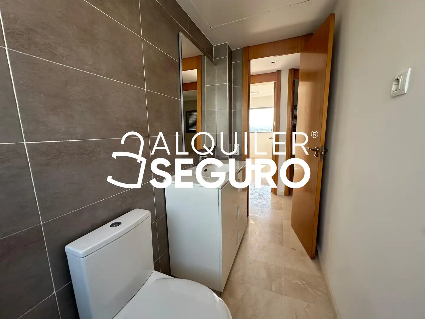 Badezimmer von Haus oder Chalet zur Miete in Riba-roja de Túria mit Klimaanlage, Terrasse und Schwimmbad