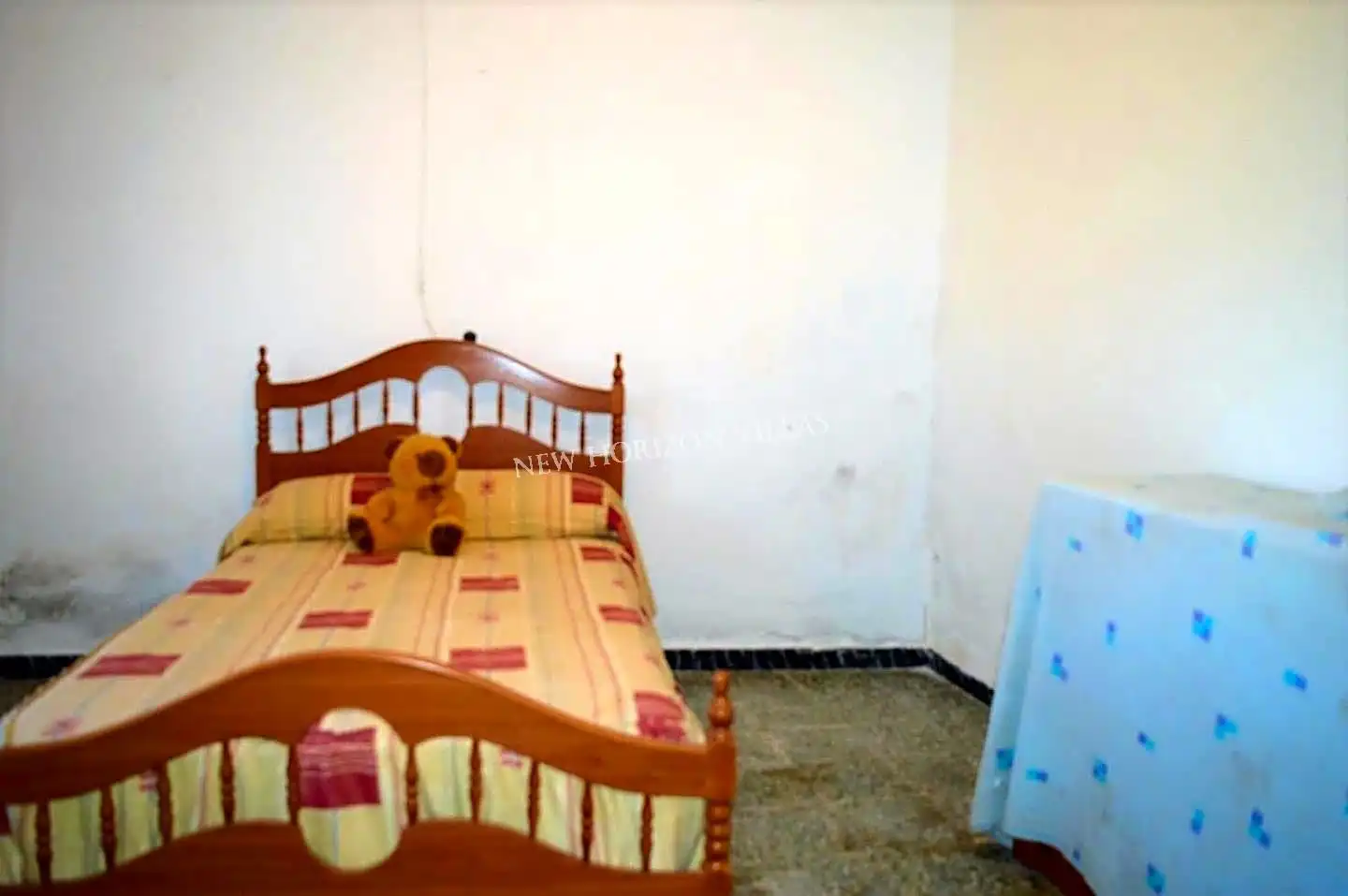 Dormitori de Casa o xalet en venda en Arboleas amb Calefacció, Jardí privat i Traster
