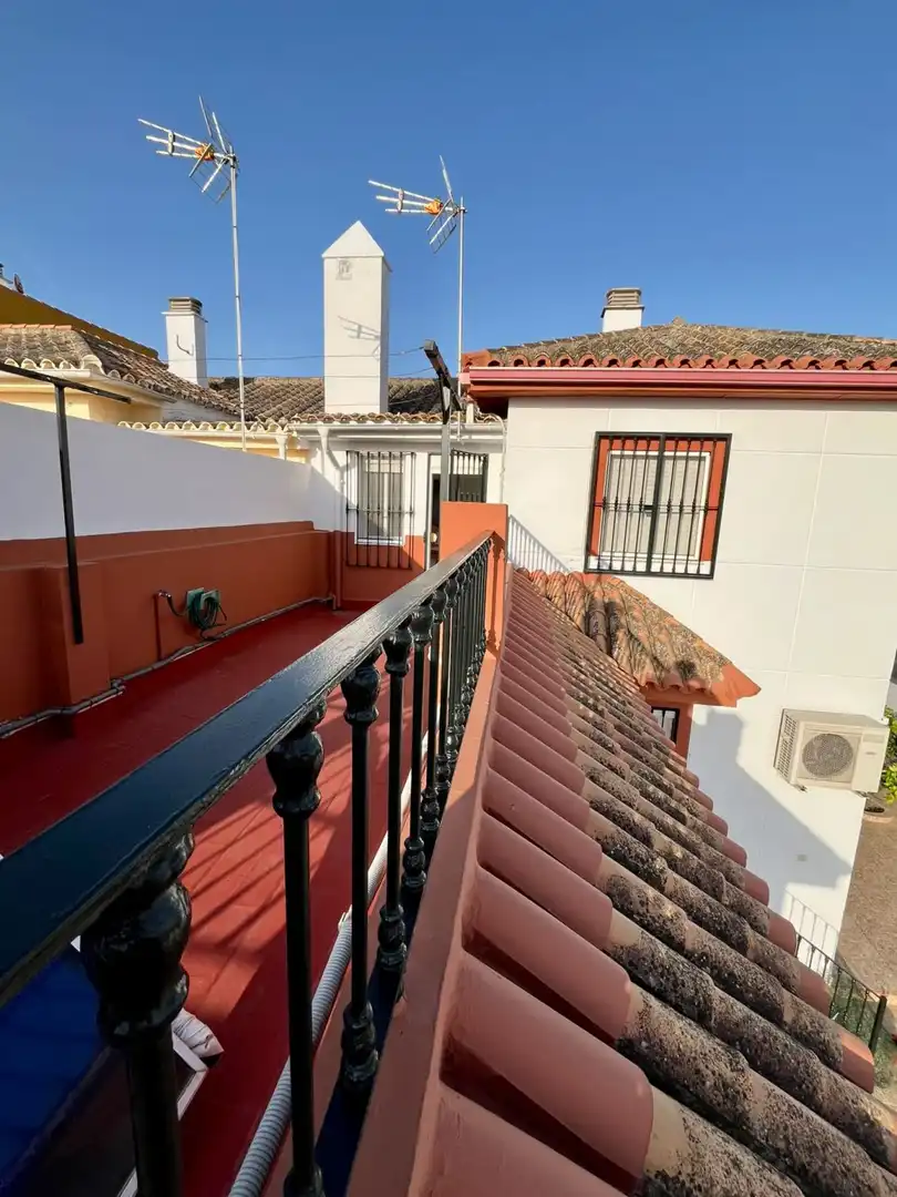 Exterior view of Houses for sale in Castilleja de la Cuesta  with Air Conditioner, Heating and Terrace