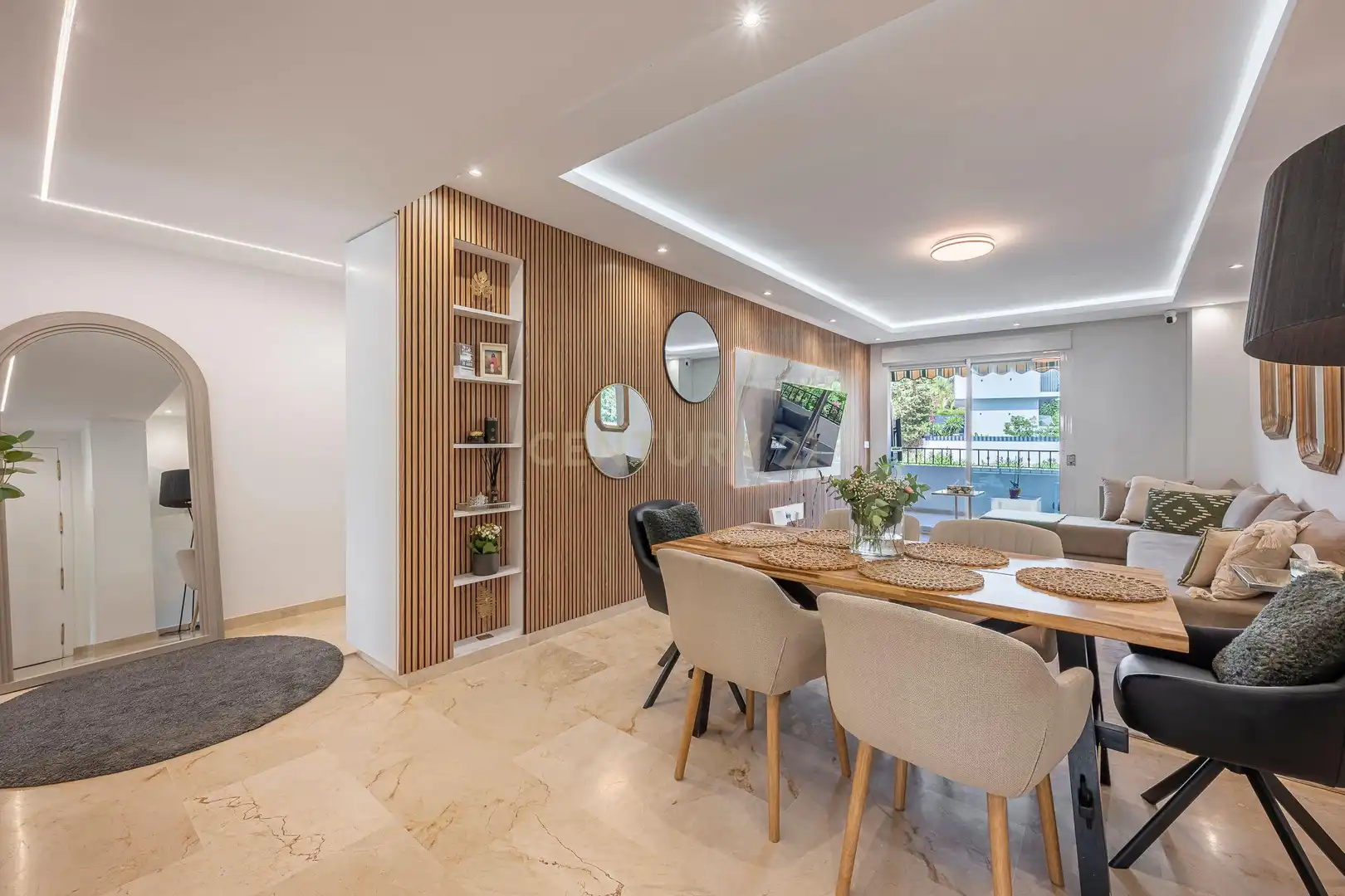Comedor de Apartamento en venta en Marbella con Aire acondicionado, Trastero y Balcón