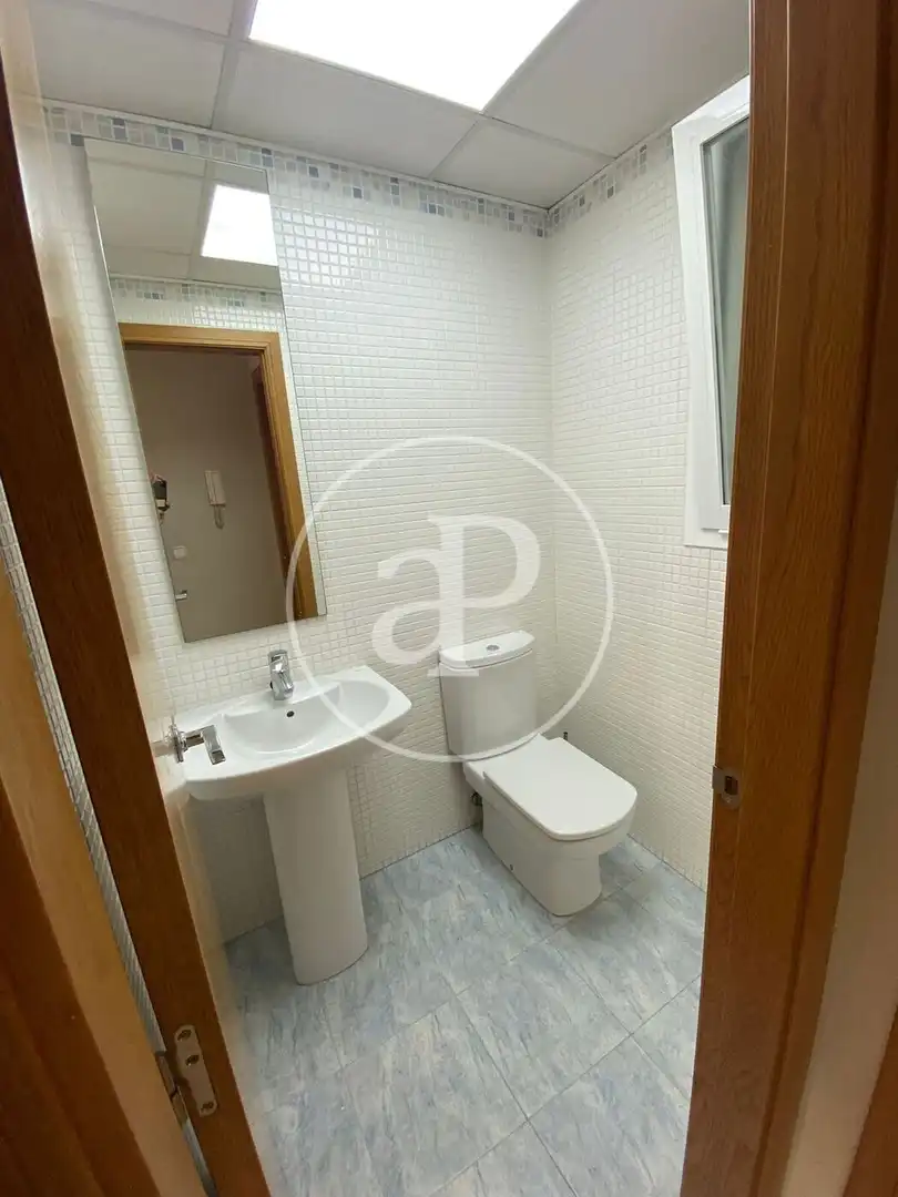 Baño de Casa adosada en venta en Moncada con Aire acondicionado, Calefacción y Terraza