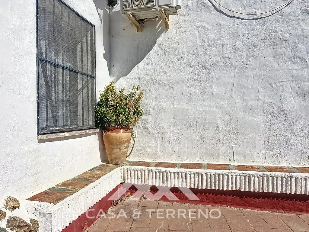 Houses for sale in Camino de Cuesta Bravo, Sedella