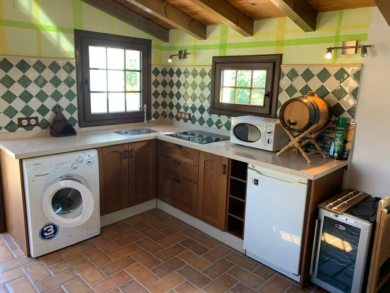 Cocina de Casa o chalet en venta en Torrox con Jardín privado, Terraza y Piscina