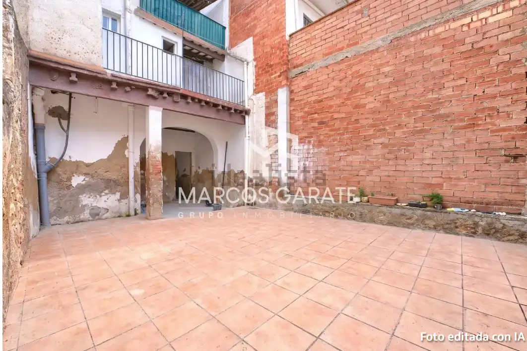 Vista exterior de Casa o chalet en venta en El Vendrell con Calefacción, Terraza y Balcón