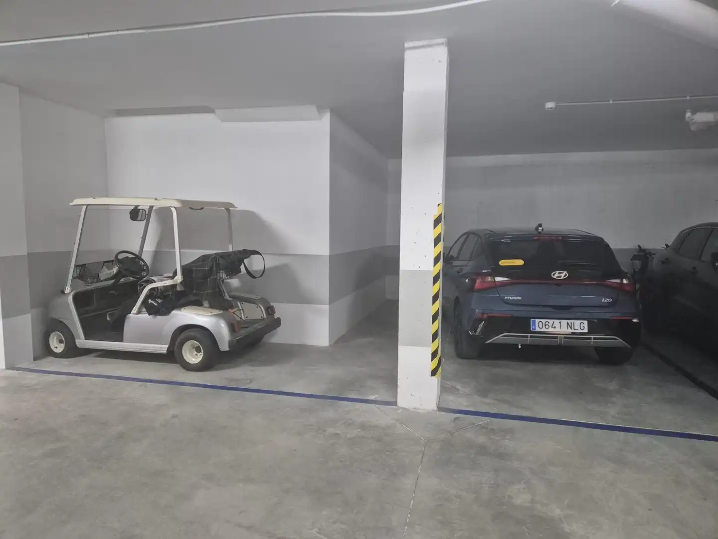 Parking of Attic for sale in Orihuela  with Private garden, Terrace and Storage room