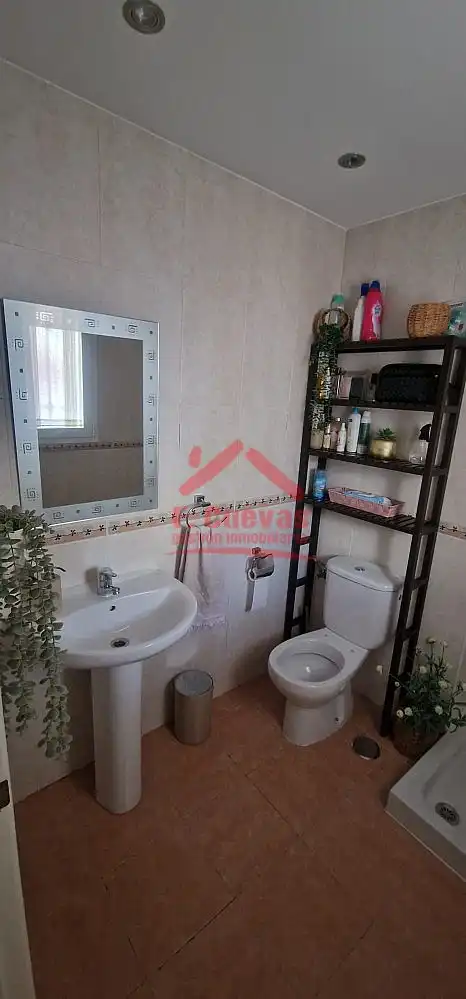 Baño de Casa o chalet en venta en Vélez-Málaga con Aire acondicionado, Calefacción y Terraza