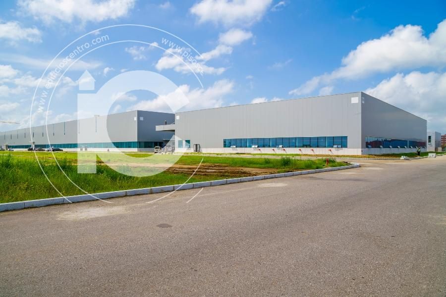 Exterior view of Industrial buildings for sale in Maracena