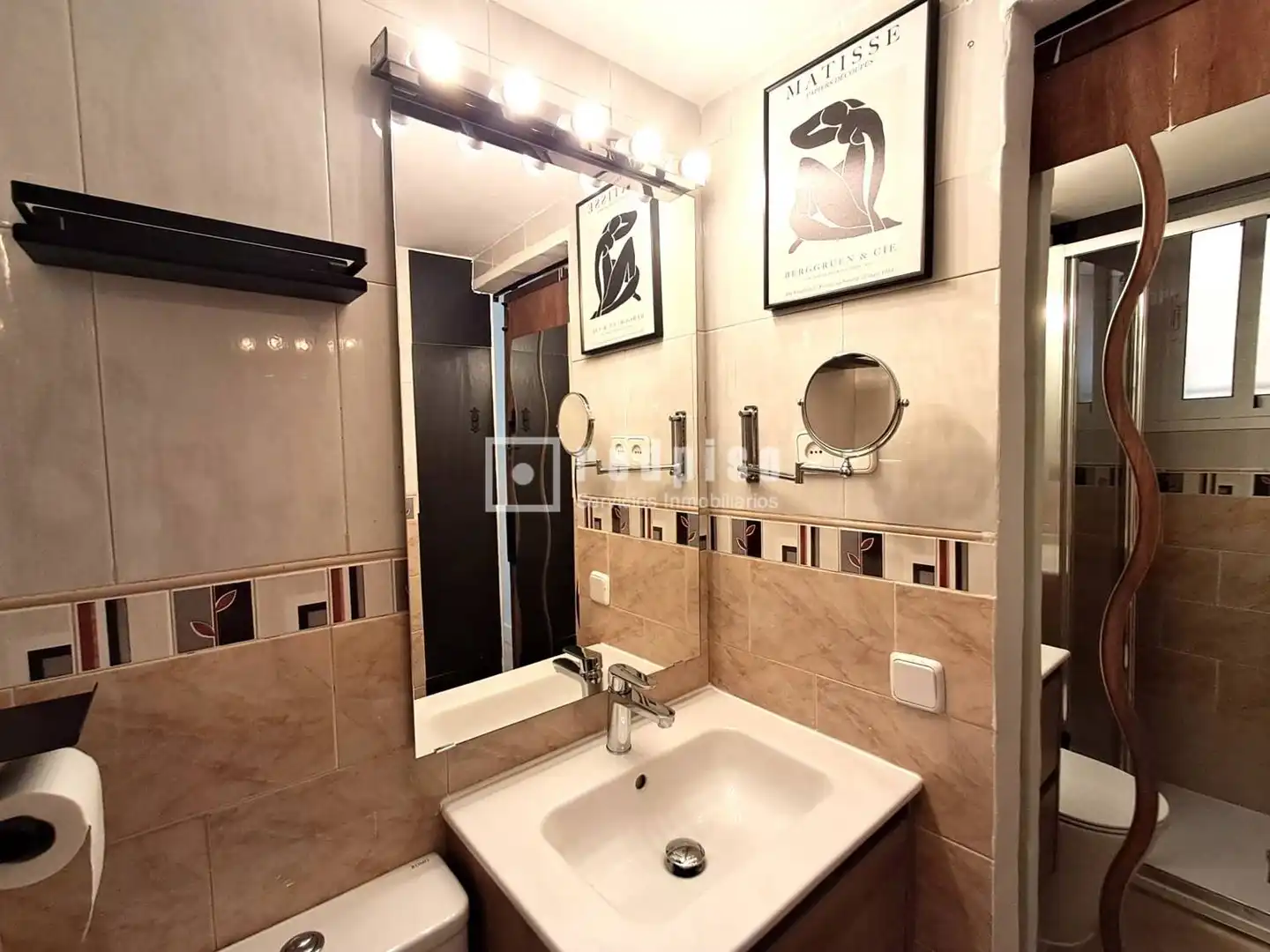 Baño de Piso de alquiler en Madrid con Aire acondicionado, Calefacción y Amueblado