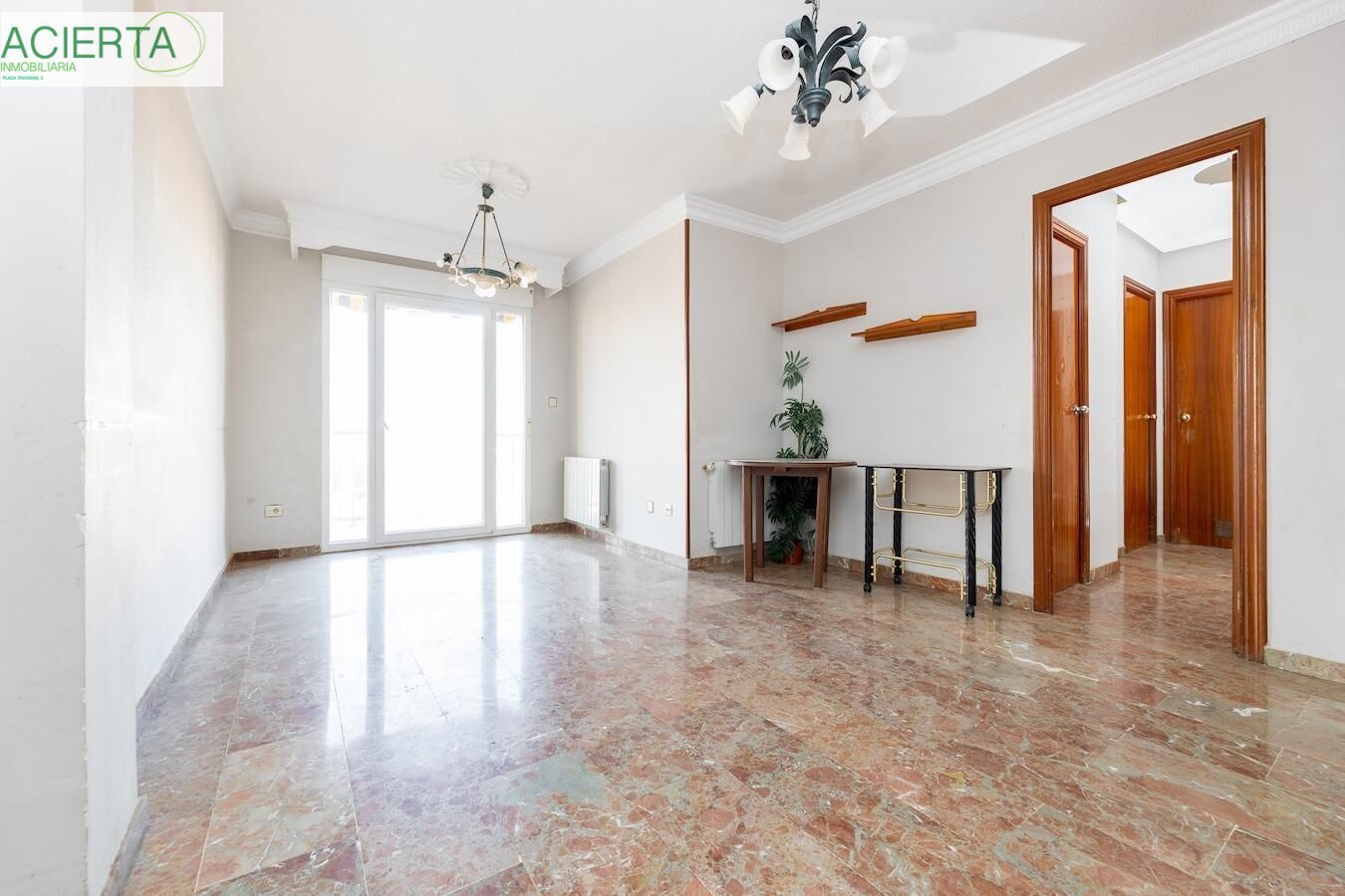 Flat for sale in  Granada Capital  with Heating, Private garden and Terrace