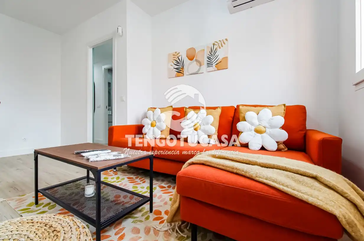 Sala d'estar de Pis en venda en  Madrid Capital amb Aire condicionat, Calefacció i Terrassa