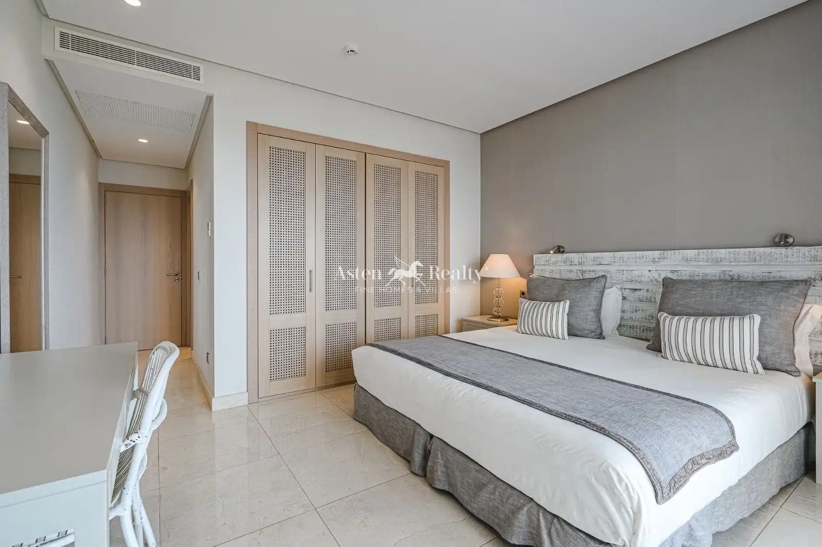 Habitación de Apartamento en venta en Guía de Isora con Aire acondicionado, Terraza y Trastero