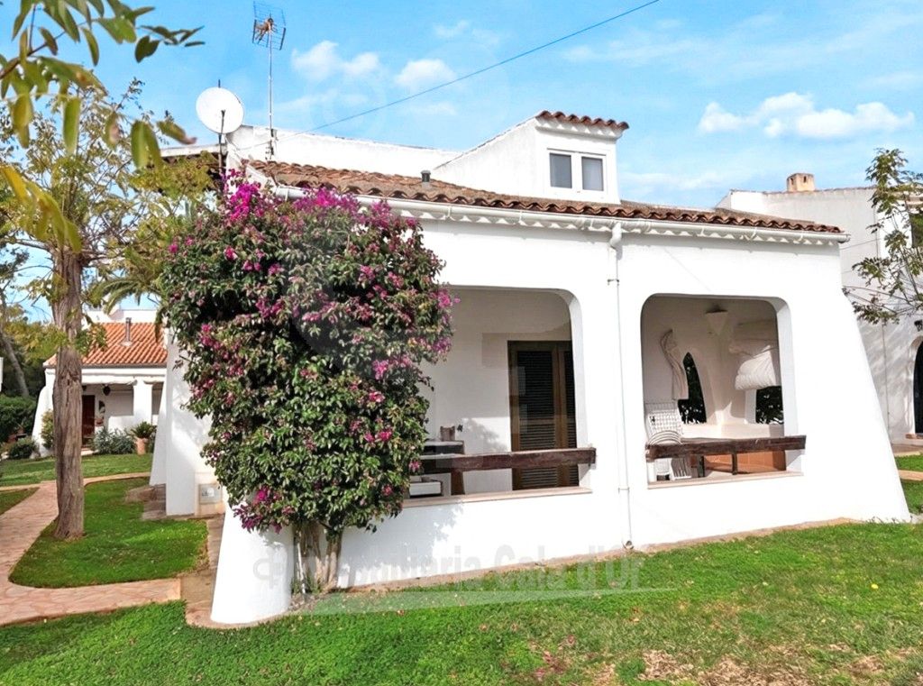 Vista exterior de Casa o xalet en venda en Felanitx amb Calefacció, Terrassa i Moblat