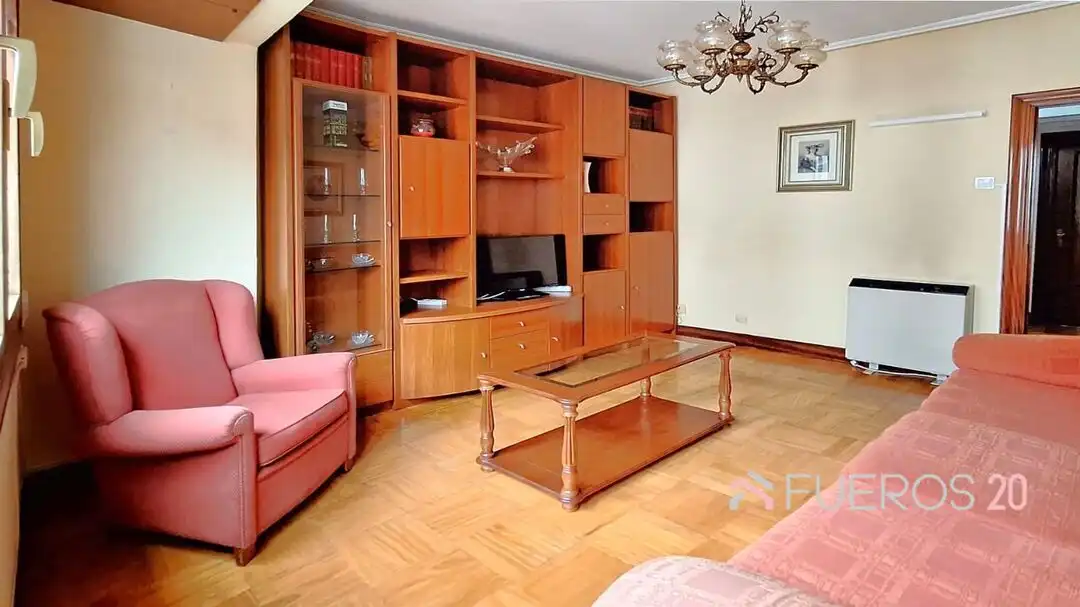 Sala d'estar de Pis en venda en Azeta - Abatxolo