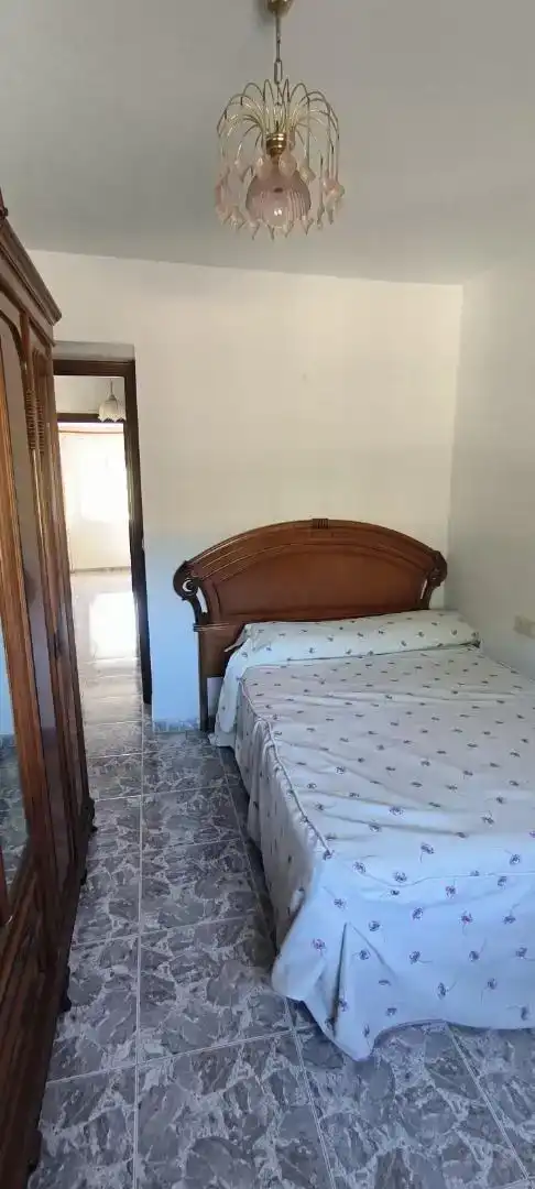 Dormitori de Finca rústica en venda en Comares amb Aire condicionat i Piscina