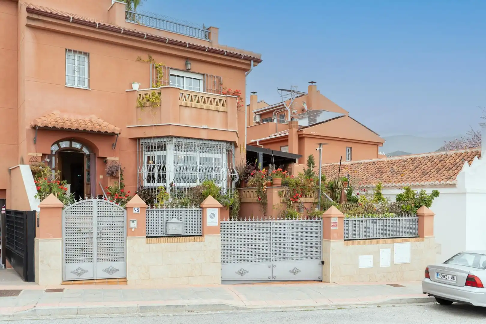 Vista exterior de Casa o chalet en venta en Motril con Aire acondicionado, Jardín privado y Terraza