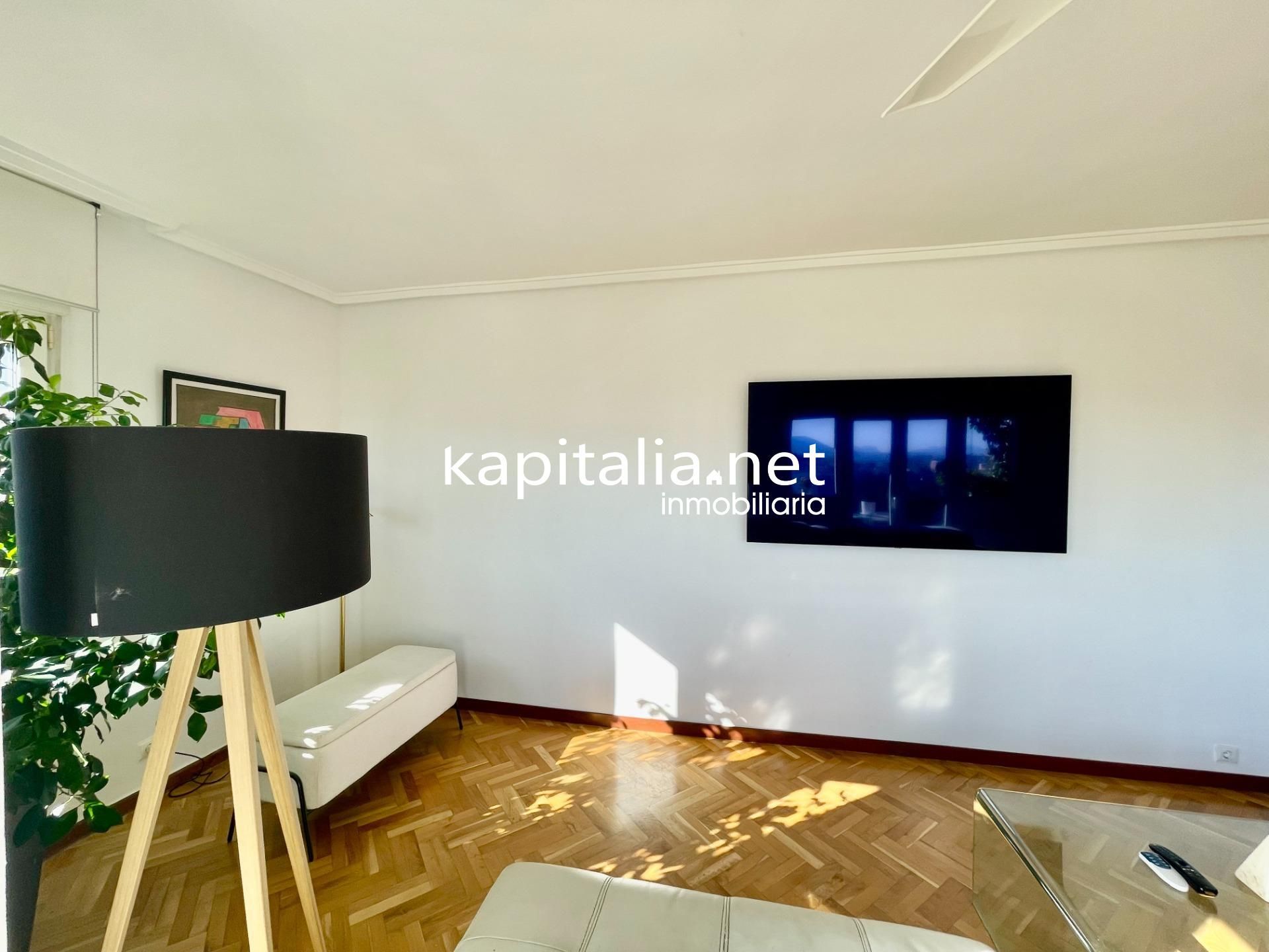 Sala d'estar de Àtic en venda en Alcoy / Alcoi amb Aire condicionat, Calefacció i Terrassa