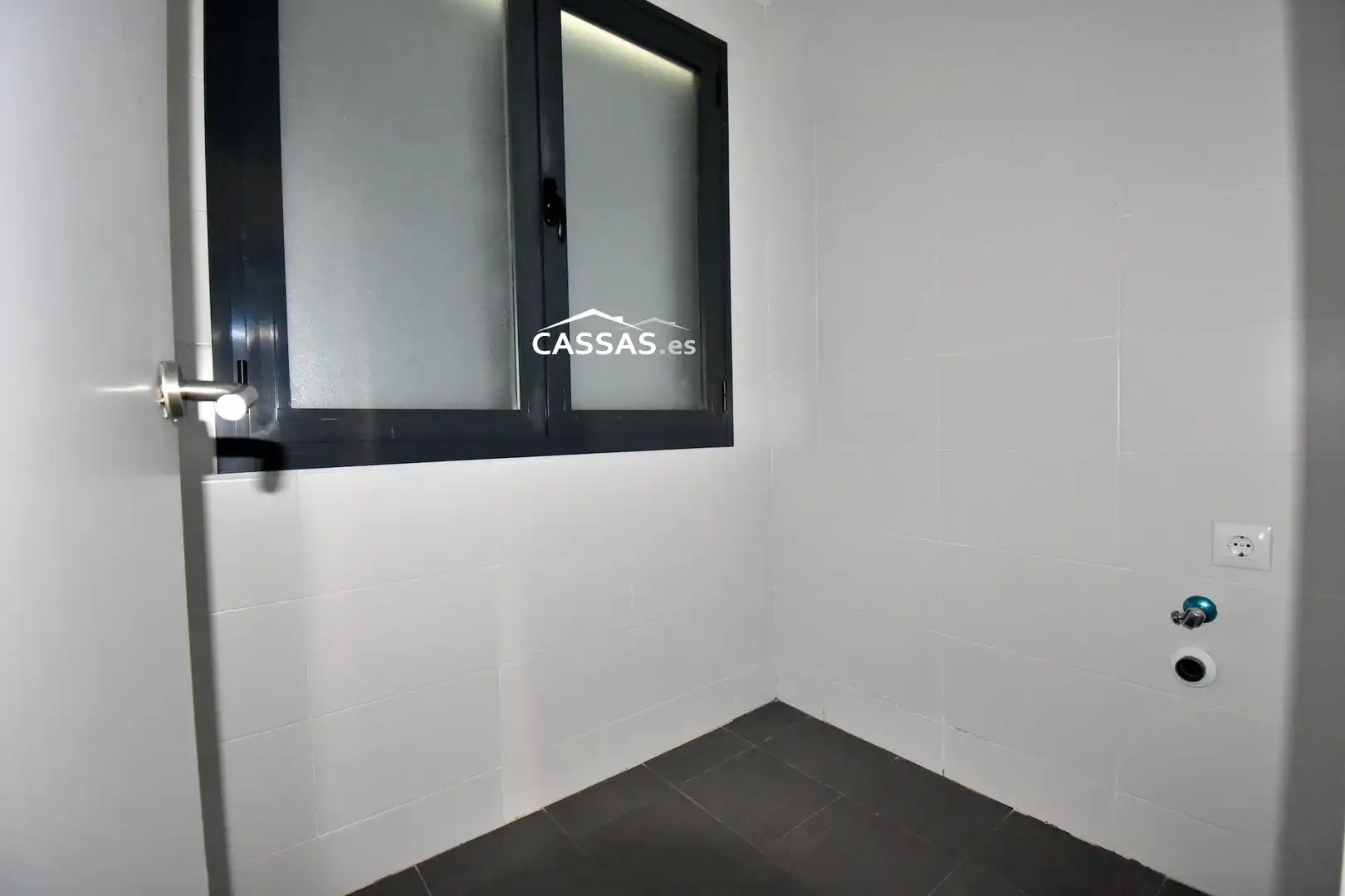 Planta baja en venta en Calle ROSALIA de castro , Soto del Henares