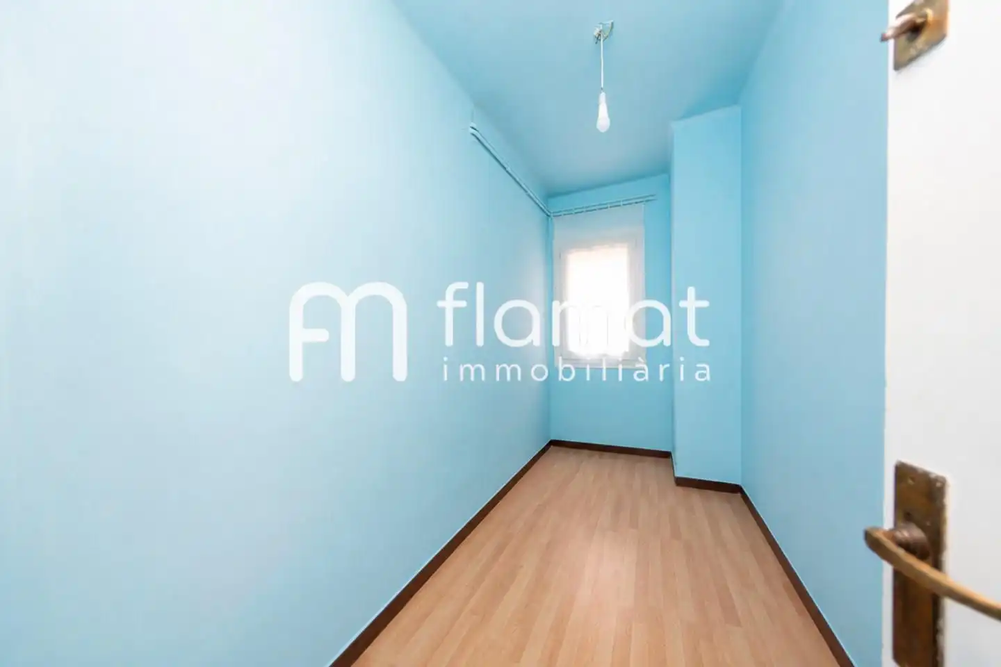 Bedroom of Attic for sale in Barcelona  with Air Conditioner, Terrace and Furnished