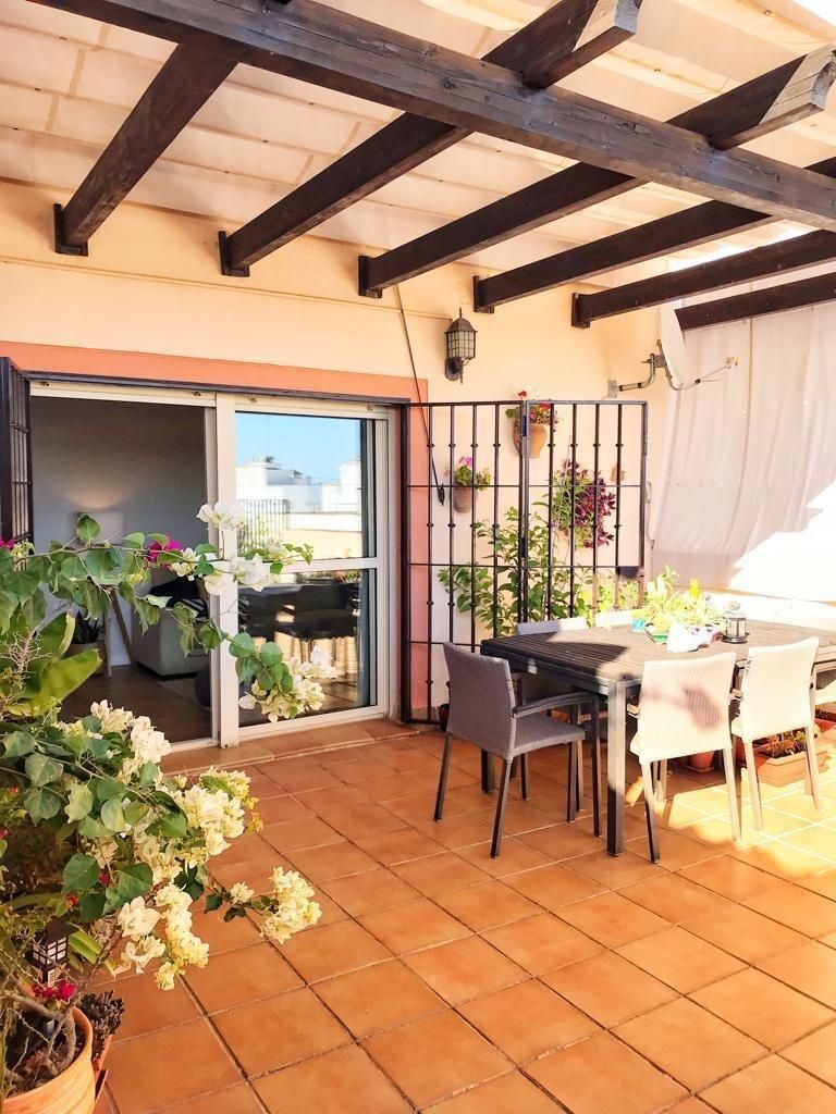 Terrassa de Àtic de lloguer en Alcalá de Guadaira amb Aire condicionat, Calefacció i Jardí privat