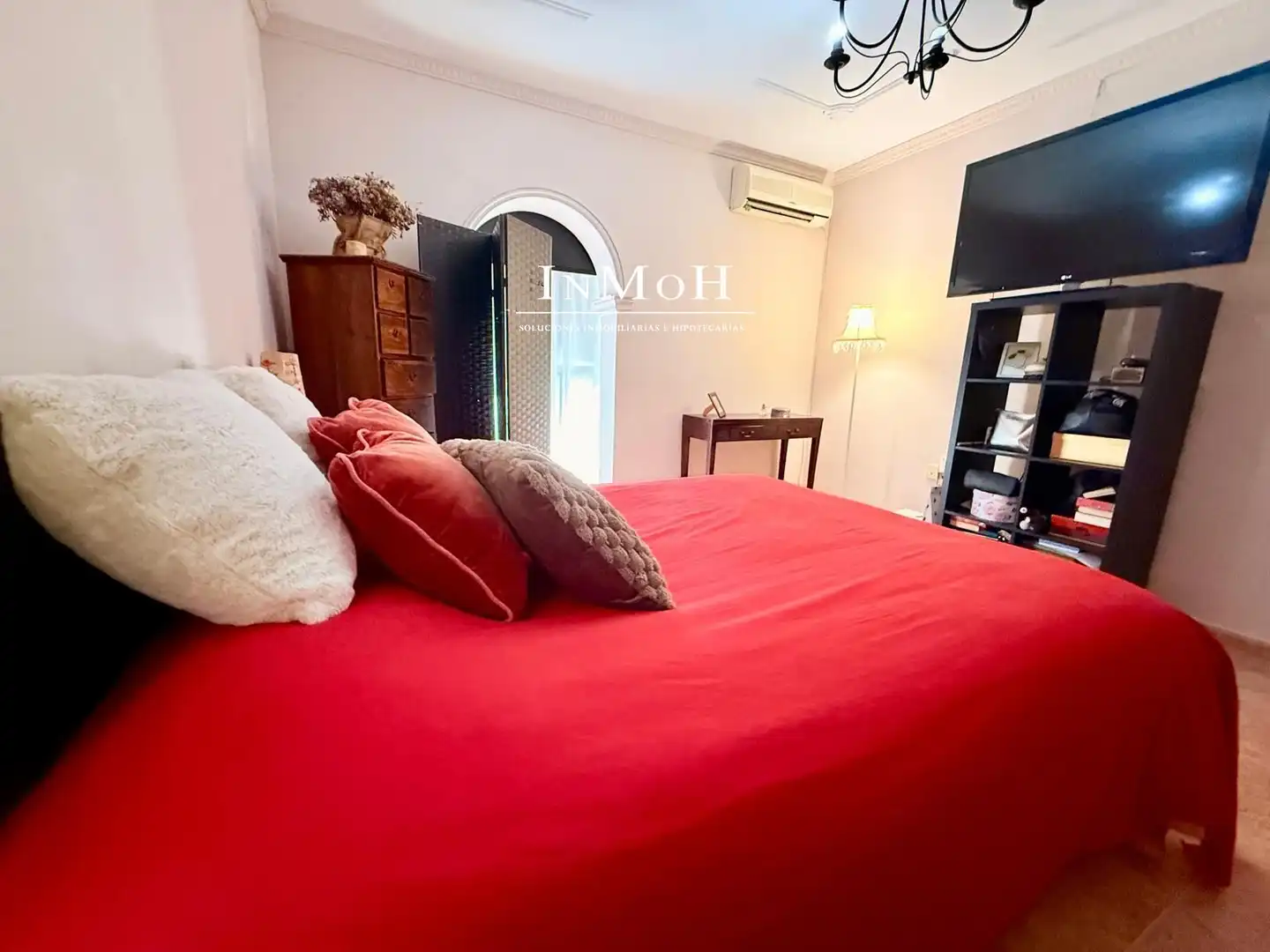 Habitación de Casa adosada en venta en Chiclana de la Frontera con Aire acondicionado, Terraza y Balcón