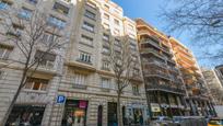 Exterior view of Flat for sale in  Barcelona Capital  with Air Conditioner, Heating and Parquet flooring