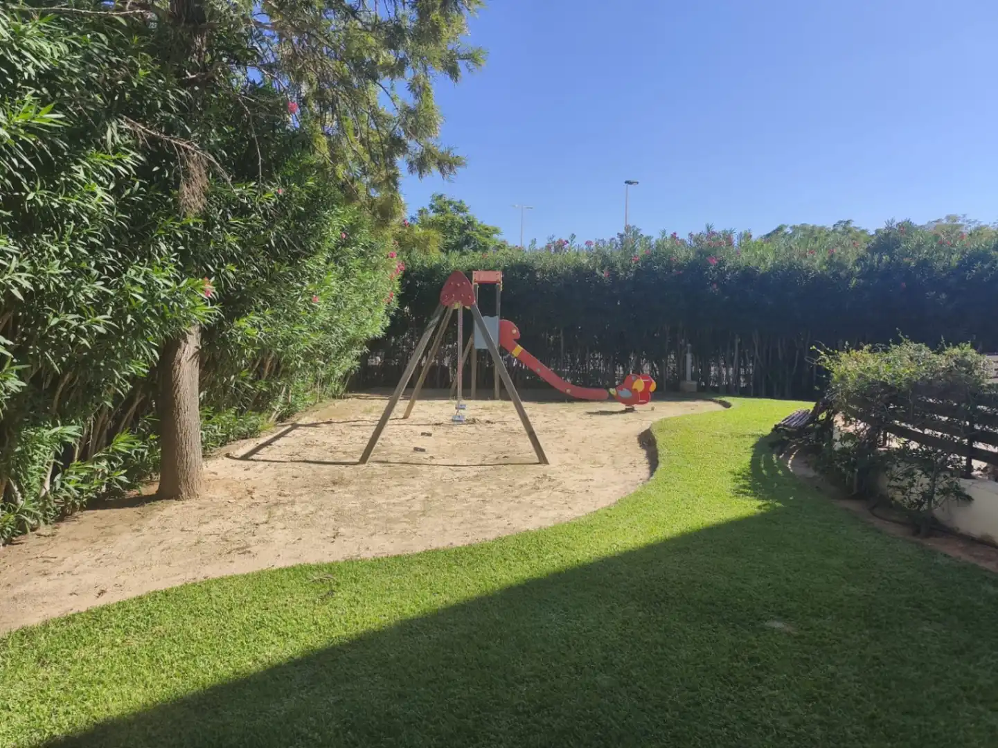 Mini appartamento con piscina in vendita a Montañar - El Arenal, imagen 4