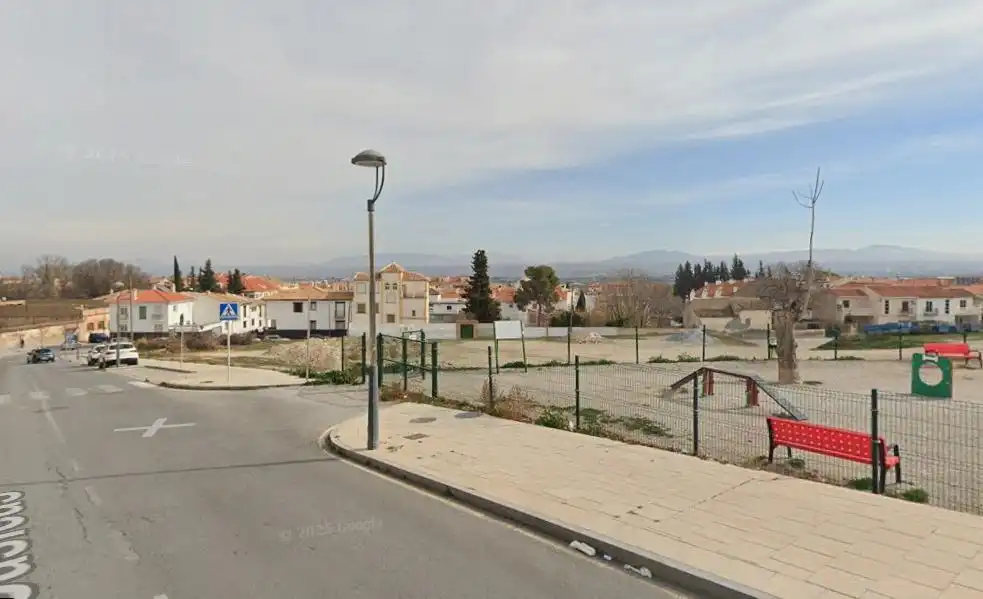 Residential land for sale in Baza, imagen 2