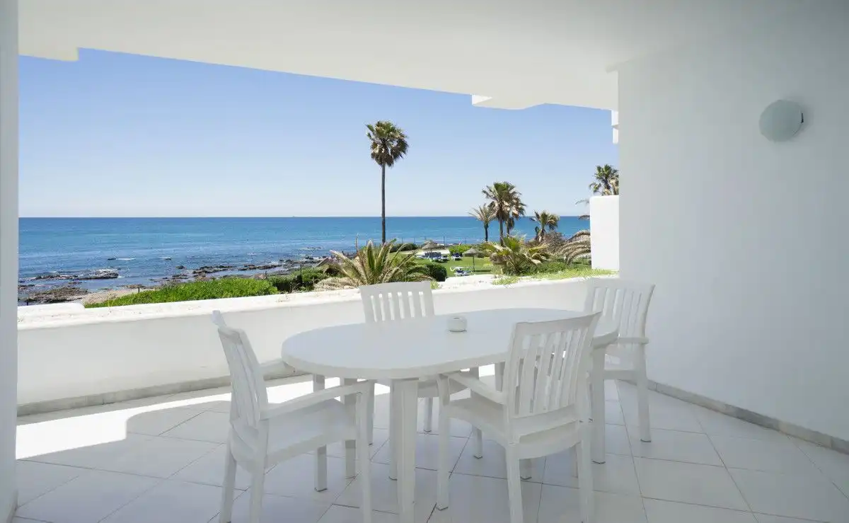 Appartement compact avec terrasse à vendre à Riviera del Sol, imagen 3