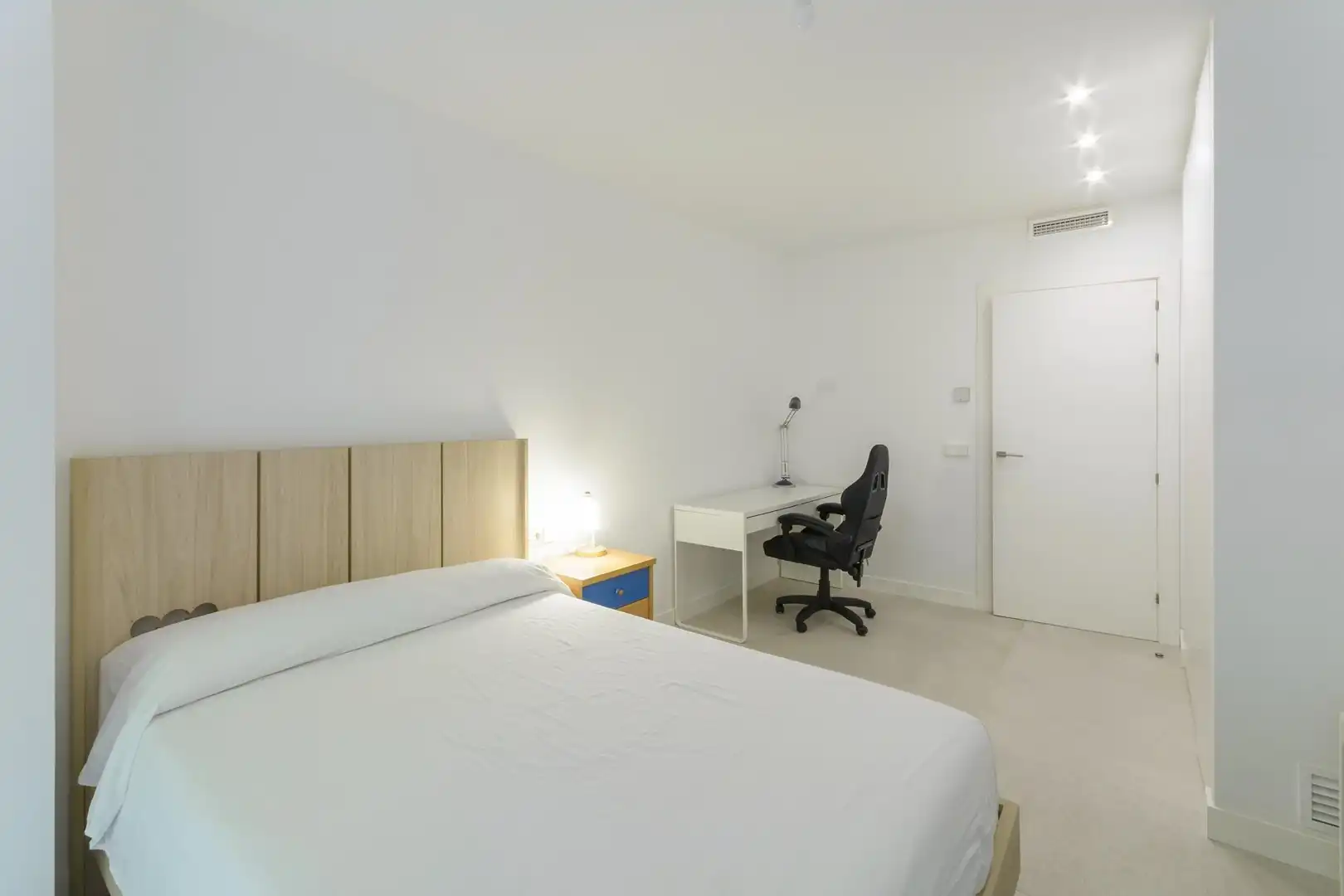 Piso con ascensor en venta en Paseo GERMANIES 79, imagen 37