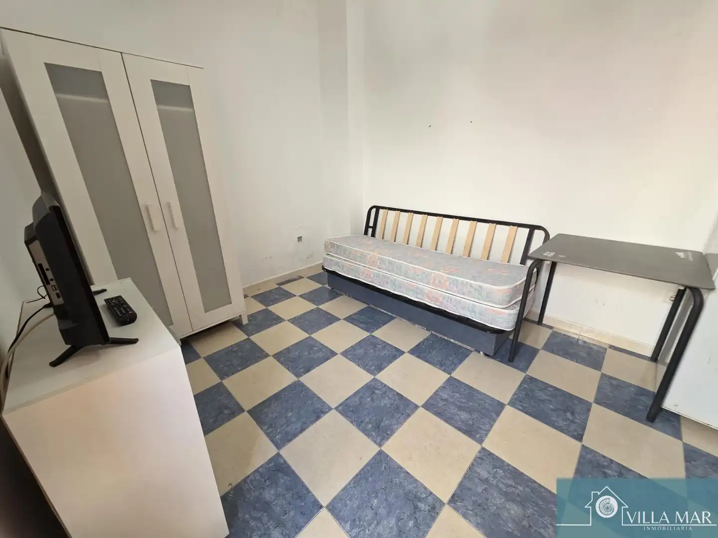 Habitación de Piso en venta en Rota con Terraza